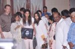 at Jiah Khan_s prayer meet in Juhu, Mumbai on 8th June 2013 (84).JPG
